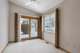 8746 Baxter Way, Inver Grove Heights, MN 55076 - Photo 7