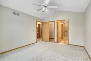 8746 Baxter Way, Inver Grove Heights, MN 55076 - Photo 17