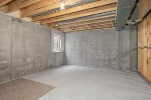 200 Franklin Ave W, Delano, MN 55328 - Photo 27