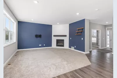 200 Franklin Avenue W, Delano, MN 55328 - Photo 3
