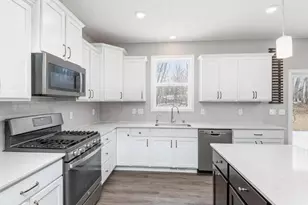 200 Franklin Ave W, Delano, MN 55328 - Photo 13