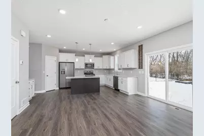 200 Franklin Avenue W, Delano, MN 55328 - Photo 7