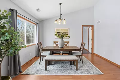 7463 Derby Lane, Shakopee, MN 55379 - Photo 5