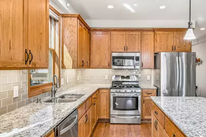 698 Bibeau Court, Vadnais Heights, MN 55127 - Photo 7