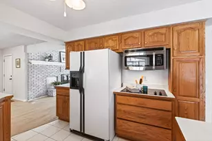 18869 Clear View Dr, Minnetonka, MN 55345 - Photo 19