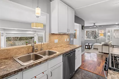 777 Winslow Avenue, Saint Paul, MN 55107 - Photo 1