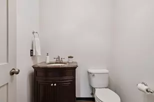 8627 Lake Riley Dr, Chanhassen, MN 55317 - Photo 17