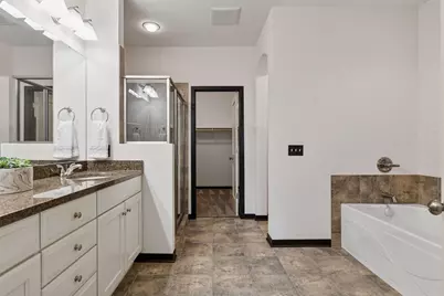 8627 Lake Riley Drive, Chanhassen, MN 55317 - Photo 13