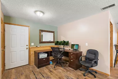 1055 Johnson Place SE, Owatonna, MN 55060 - Photo 29