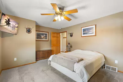 1055 Johnson Place SE, Owatonna, MN 55060 - Photo 15