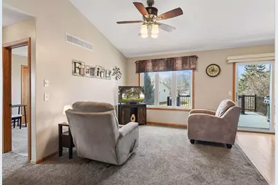 4018 Aspen Circle S, Rockford, MN 55373 - Photo 9