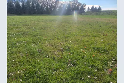 2601 8th Street NE, Waseca, MN 56093 - Photo 9