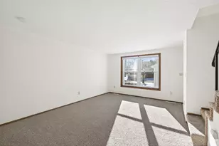 1496 Granada Ave N, Oakdale, MN 55128 - Photo 27