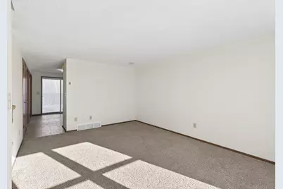 1496 Granada Avenue N, Oakdale, MN 55128 - Photo 25