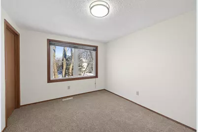 1496 Granada Avenue N, Oakdale, MN 55128 - Photo 17