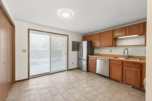 1496 Granada Ave N, Oakdale, MN 55128 - Photo 3