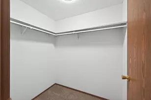 1496 Granada Ave N, Oakdale, MN 55128 - Photo 19