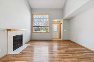 20530 Erin Ct, Farmington, MN 55024 - Photo 9