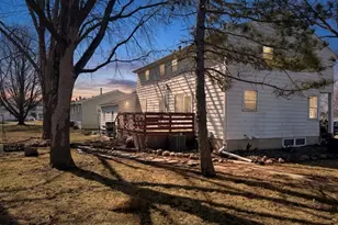 16 NW 3rd St, Adams, MN 55909 - Photo 9