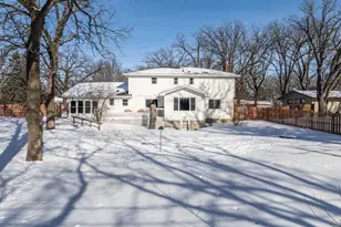 1708 Woodland Rd, Saint Cloud, MN 56304 - Photo 5