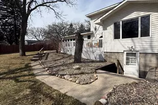 1708 Woodland Rd, Saint Cloud, MN 56304 - Photo 57