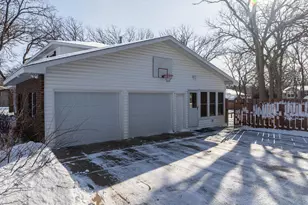 1708 Woodland Rd, Saint Cloud, MN 56304 - Photo 1