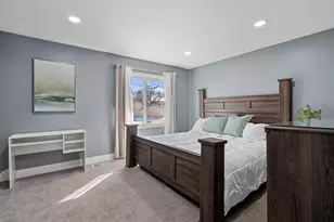 13445 Heather Hills Dr, Burnsville, MN 55337 - Photo 11