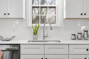 3711 Logan Ave N, Minneapolis, MN 55412 - Photo 11