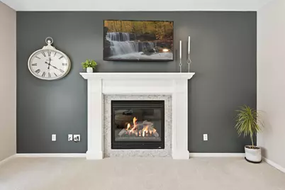 10512 Florida Avenue N, Brooklyn Park, MN 55445 - Photo 9