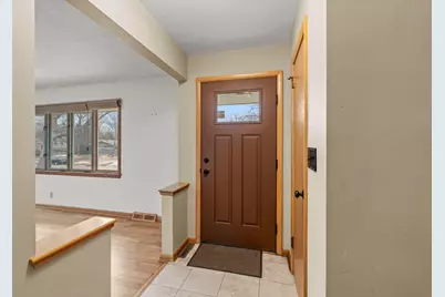 6704 Limerick Lane, Edina, MN 55439 - Photo 5