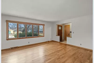 6704 Limerick Lane, Edina, MN 55439 - Photo 7