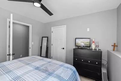 1572 Burg Avenue, Saint Paul, MN 55119 - Photo 25