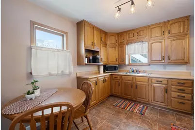 1602 4th Street NE, Rochester, MN 55906 - Photo 9