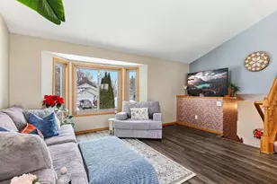 2213 Birn-Hill Dr, Faribault, MN 55021 - Photo 11