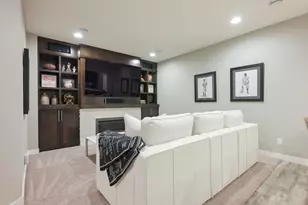 5617 Abbott Ave S, Edina, MN 55410 - Photo 67