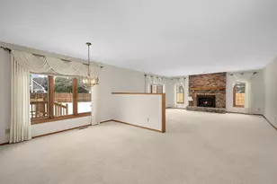 1299 Yukon Ct N, Golden Valley, MN 55427 - Photo 9