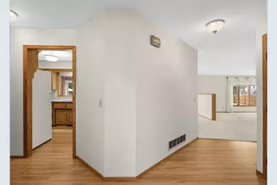 1299 Yukon Court N, Golden Valley, MN 55427 - Photo 5