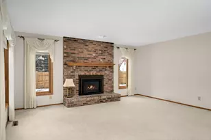 1299 Yukon Ct N, Golden Valley, MN 55427 - Photo 7