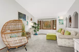 13360 Wellington Cir, Champlin, MN 55316 - Photo 5