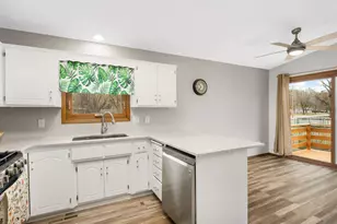 13360 Wellington Cir, Champlin, MN 55316 - Photo 15