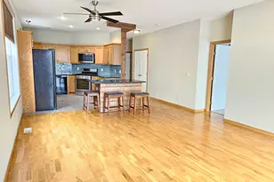 2065 Woodlynn Ave, Maplewood, MN 55109 - Photo 7