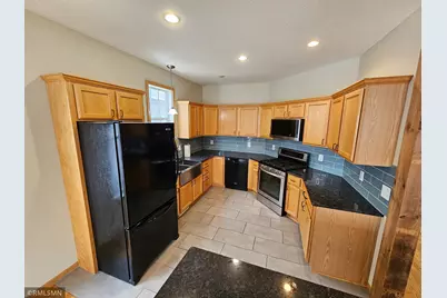 2065 Woodlynn Avenue, Maplewood, MN 55109 - Photo 5