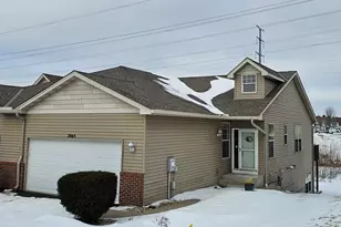 2065 Woodlynn Ave, Maplewood, MN 55109 - Photo 1