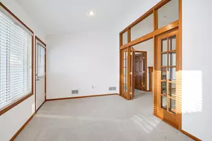 10849 Lexington Dr, Eden Prairie, MN 55344 - Photo 5