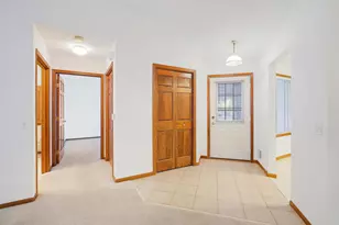 10849 Lexington Dr, Eden Prairie, MN 55344 - Photo 9