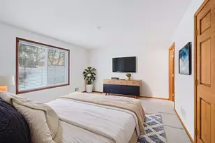 10849 Lexington Dr, Eden Prairie, MN 55344 - Photo 13