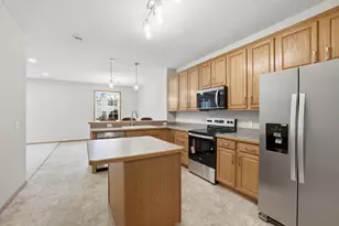 3789 Hazel Trail, Woodbury, MN 55129 - Photo 7