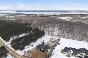 7215 Emerald Dr NE, Alexandria, MN 56308 - Photo 7