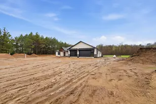 7215 Emerald Dr NE, Alexandria, MN 56308 - Photo 59