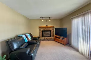 2906 Innsdale Ave N, Lake Elmo, MN 55042 - Photo 17